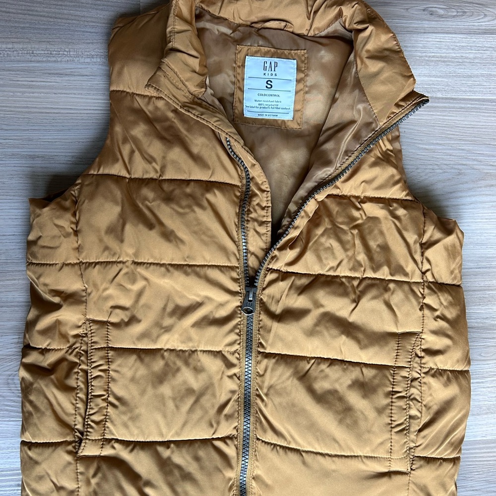 GAP Camel Quilted Vest